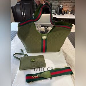 Gucci Giglio medium